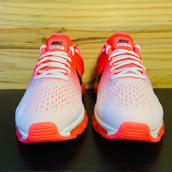Nike Women's Air Max 2017 Running Shoes Hot Punch - Picture 4 of 8